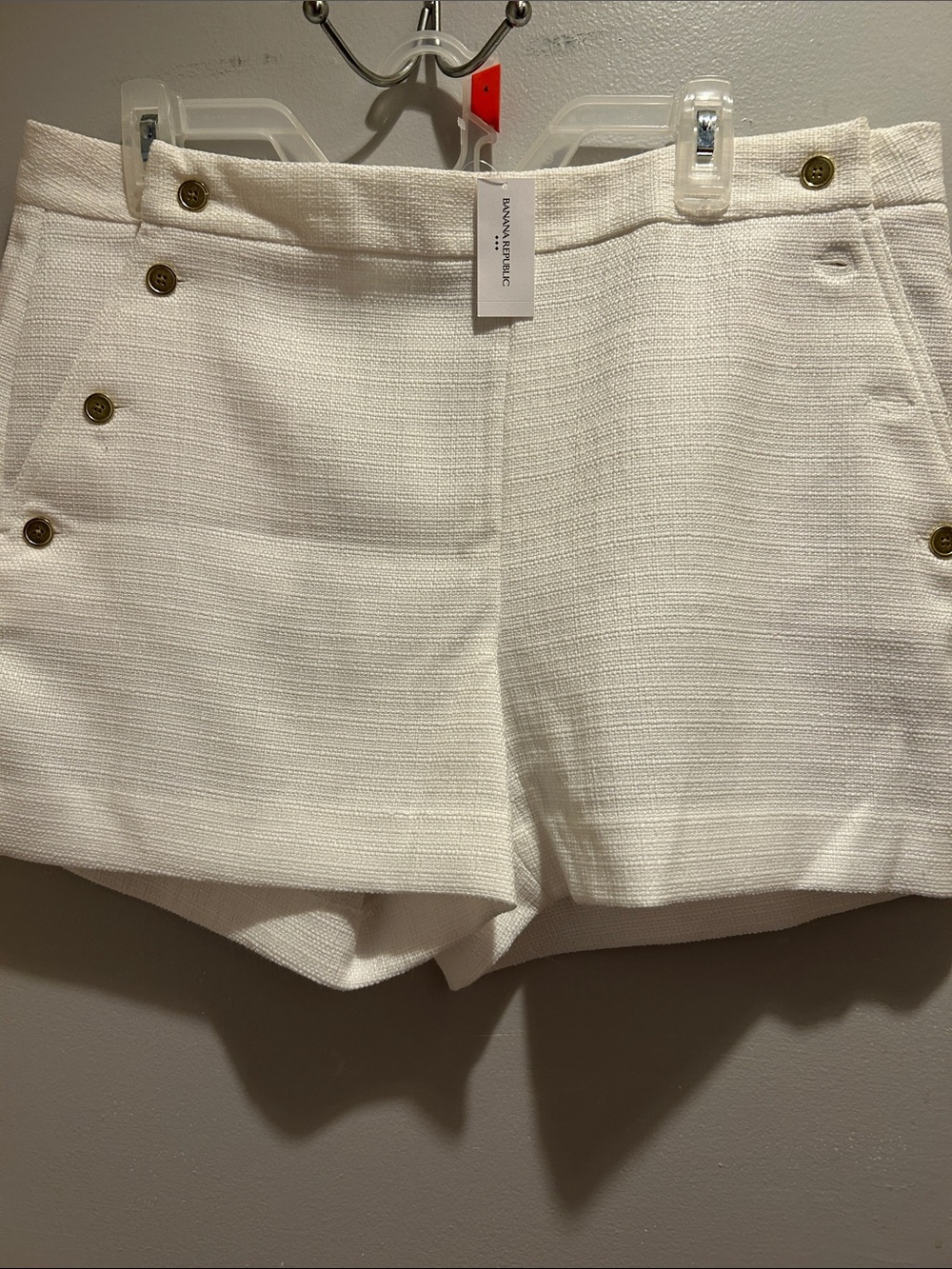 Banana Republic Cream Textured Button-Accent Women's Shorts
